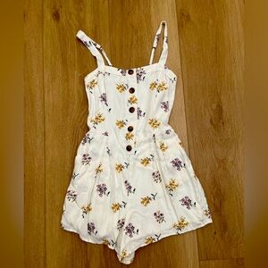 Hollister romper